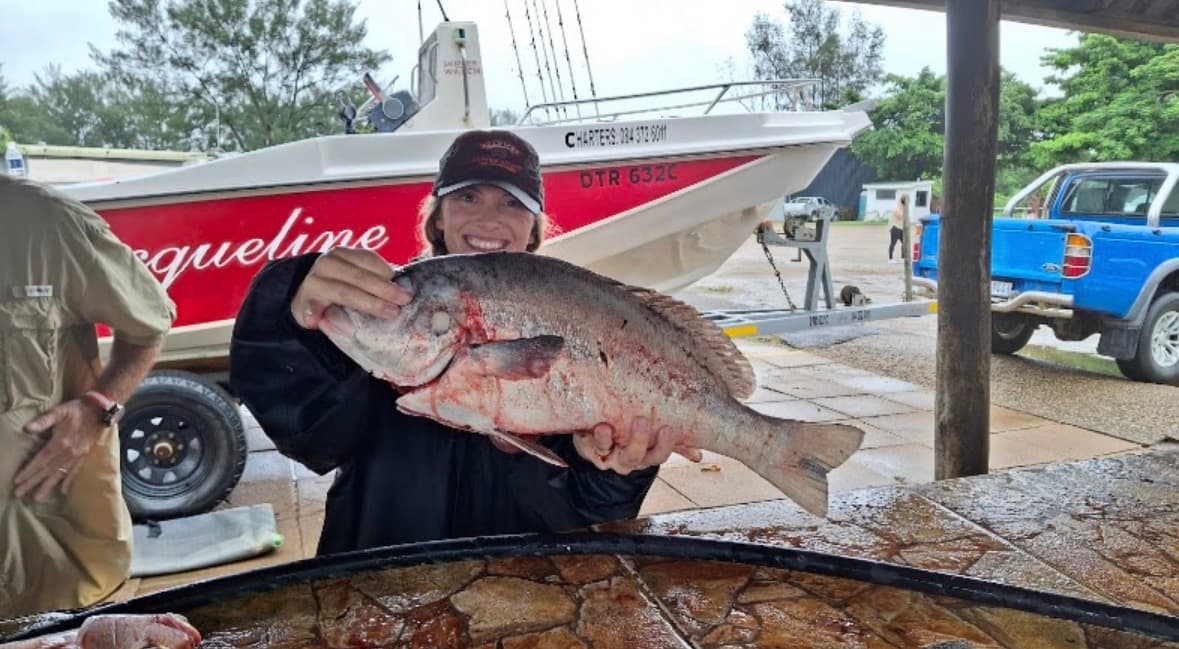 Richards Bay Full-Day Game & Bottom Fishing Charter — photo 8