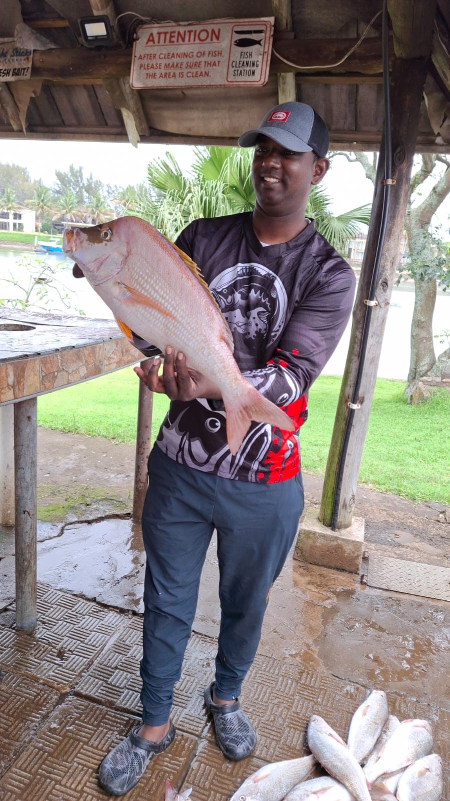 Richards Bay Full-Day Game & Bottom Fishing Charter — photo 17