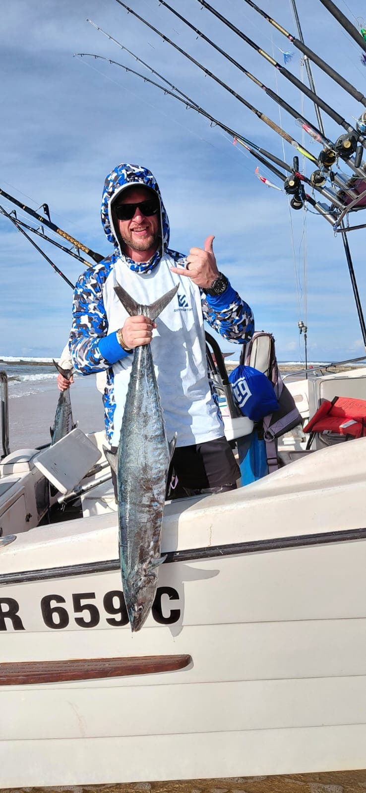 Mrs Seevarkie 7-Hour Deep Sea Fishing Charter – Sodwana Bay — photo 11
